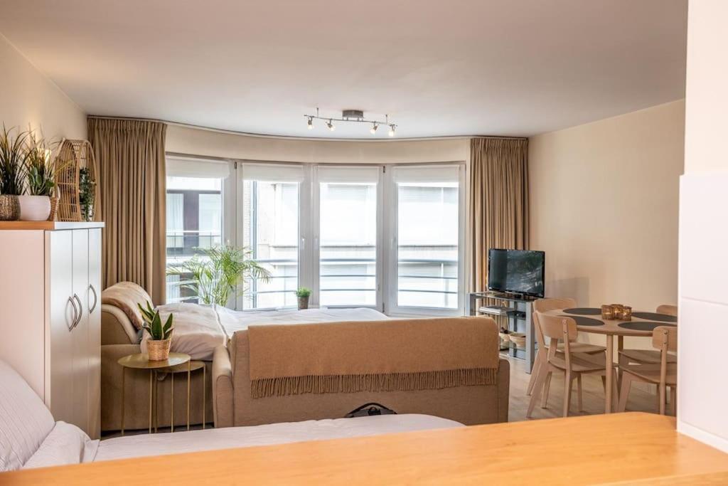Top Studio Knokke Bij Zeedijk! Buitenkant foto